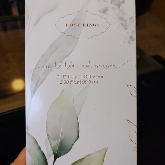 Rosy Rings white tea and ginger reed diffuser - Picture 2 of 4